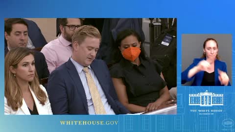 Doocy asks Jean-Pierre about Biden previously saying "there will not be another foot of wall constructed in my administration.”