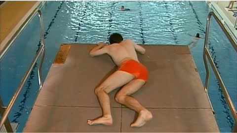 Dive Mr bean