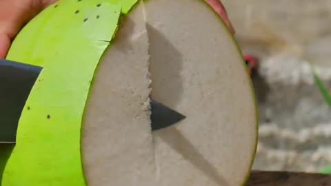 fantastic coconut peeling style