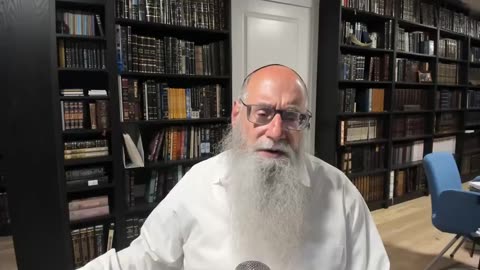 Insane Rabbi says Donald Trump is anointed as Gods messiah to serve Israel.mp4