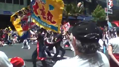 LIFT HIGH THE BANNERS OF LOVE, FLAGS OF JAPAN RUN THROUGH