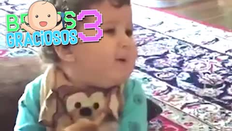 VIDEOS DE BEBE GRACIOSOS Y DIVERTIDOS