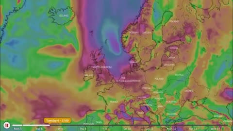 шторм обрушился на Россию и северную Европу! Первая снежная буря в сезоне!