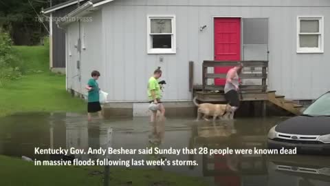 Helicopters rescue about 400 from Kentucky floods