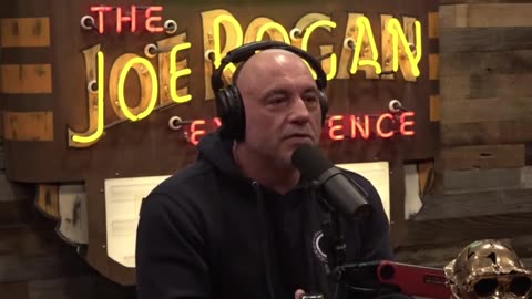 Joe Rogan CLOWNS Brian Stelter With HILARIOUS Impression