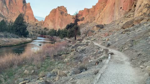 Pre-Sunrise, Enjoying the Peace & Quiet of River Trail – Smith Rock State Park – Central Oregon – 4K