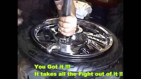 Tire Mounting with USA Fluid on Motorcycle Wheels