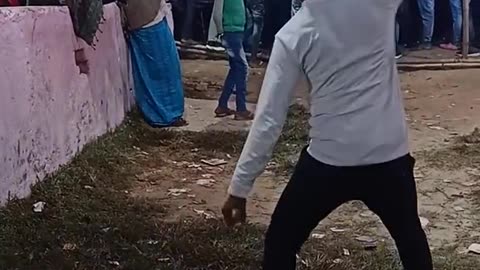 Dance sikhaya