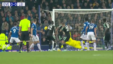 PREMIER LEAGUE HIGHLIGHTS: EVERTON 0-2 LEICESTER CITY