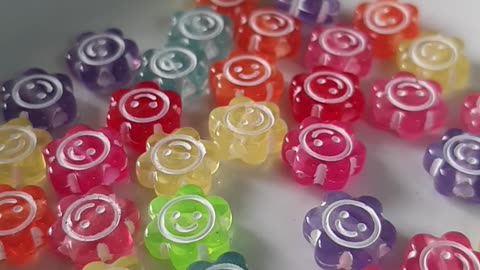 ABC Letter alphabet Smile flower Beads assorted colors for Diy beading Jewelry.