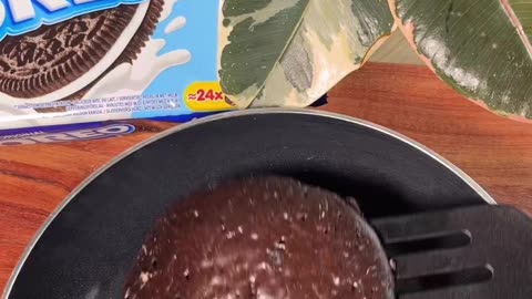 Lets make oreo pancakes