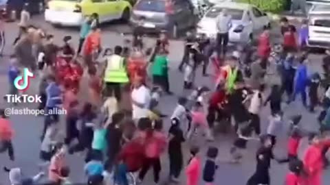 Last Moments of Palestinians in a Refugi Camp Hitted by Heavy Bomb