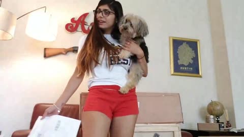 Mia Khalifa; Unboxing - [PART1]