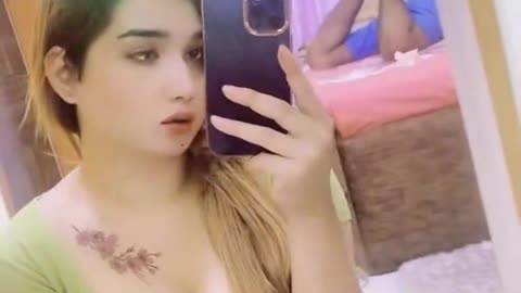 Cute girl show big booob