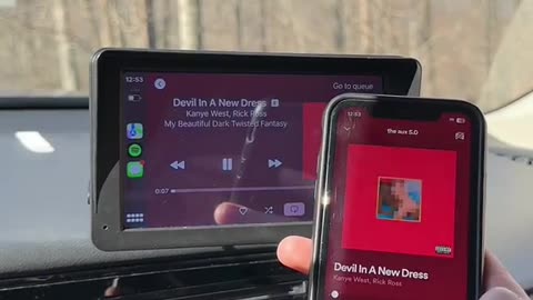 Portable Car Stereo with Apple Carplay