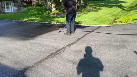 Professional Asphalt Spray Sealing: “The Next Door Neighbour One” Top Coats Pavement Maintenance