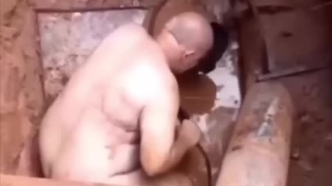 funny video Обычный день на обычной стройке🪜🧱 an ordinary day at an ordinary construction site