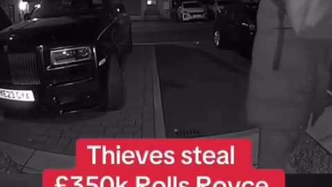 Thief uses High-tech gadget to Steal a £350,000 Rolls-Royce Cullinan