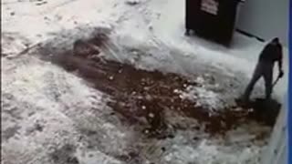 Dude Has Some Serious Shovel Troubles