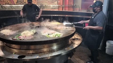 Cooking show at HuHot Mongolian Grill