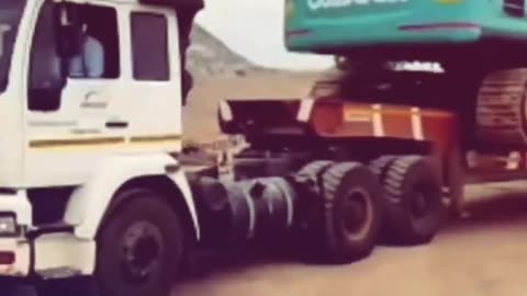 Epic Heavy Crane on Lowboy Trailer! 🚛💥