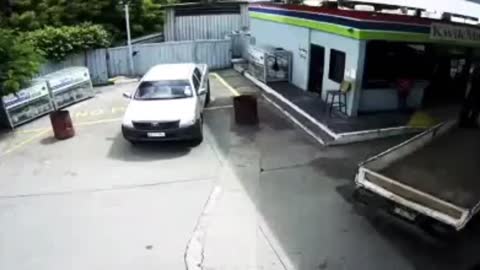 Attempt robbery at a gas station in Port Moresby Papua New Guinea