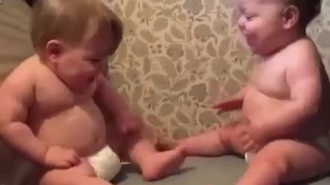 Funny babies dancing