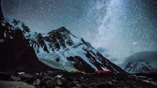 Time-lapse video of night sky