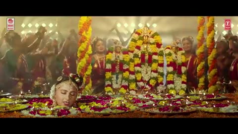 Veyi_Naamaala_Vaada_Full_Video_Song___Om_Namo_Venkatesaya___