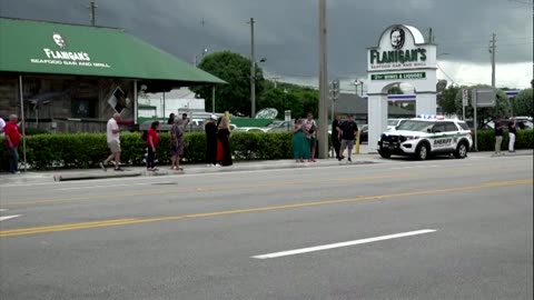 Police seen near Mar-A-Lago after shooting in Trump's vicinity