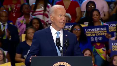 Biden mispronounces Kamala's name