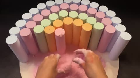 Very Satisfying Crush the baking soda columns