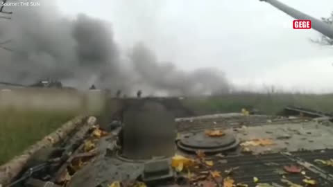 ATTACK FOOTAGE!! Ukrainian troops brutally shot Russian soldiers in trench near Bakhmut