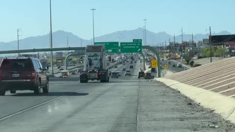 Live - The Peoples Convoy - Driving Thru El Paso Heading Towards Las Cruces