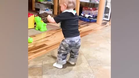 Funny moments of cutest babies😍