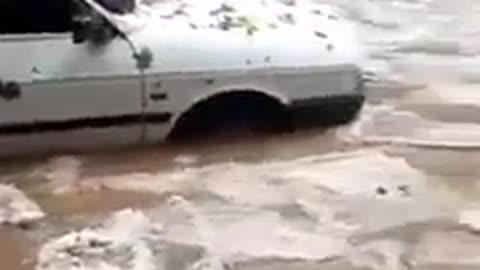 Flood in Turkey heavy hail and rain in Adana Akçatekir plateau ⛈️ (22.09.2022)