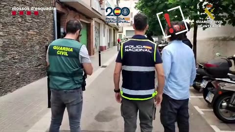 Se disfrazaban de enfermeros y policías para asaltar viviendas con armas de fuego