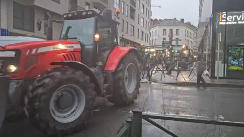 Farmers used their tractors to break through the police barriers.