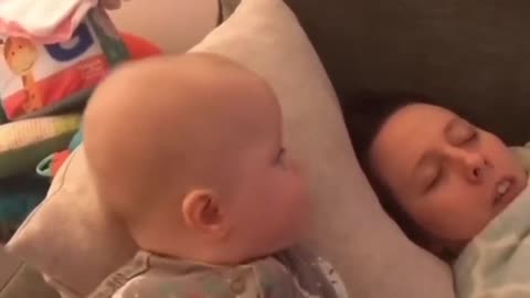 Try Not to Laugh with Funny Baby Moments