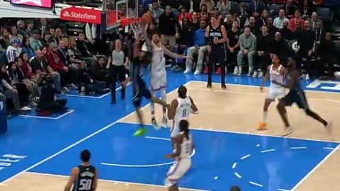 NBA - Chet sends this one back! Magic-Thunder