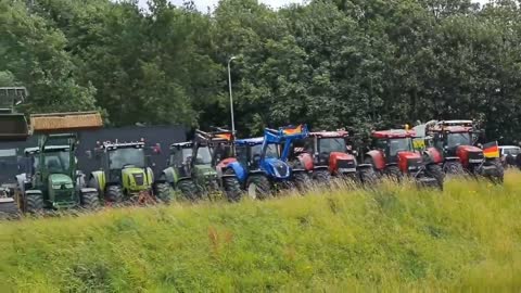 German Farmers Protest in Oldenburg in Solidarity With Their Dutch Brothers and Sisters