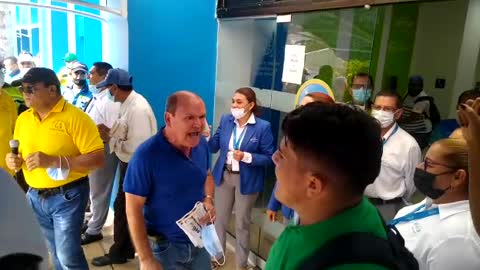 Protesta en Sucre contra Afinia