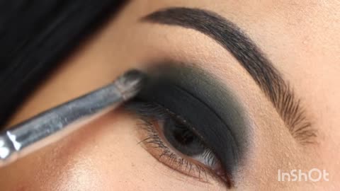 smokey eymakeup look