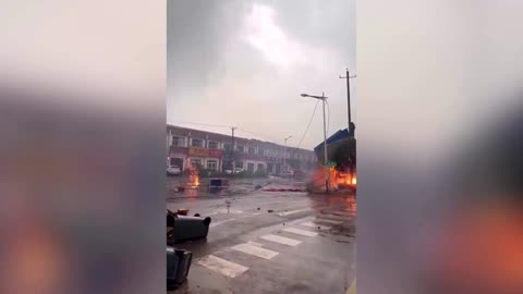 Deadly tornado rips through eastern China