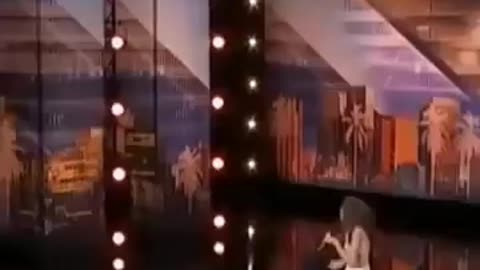 INCRÍVEL!_GOLDEN_BUZZER_AGT_-_AMERICA'S_GOT_TALENT