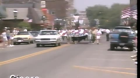 July 4, 1990 - Doug Rafferty & Melanie Hastings of WTTV in Cicero, Indiana Parade