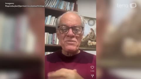 Com sorriso, pastor anuncia morte de Guilherme de Pádua em live: “Caiu e morreu”