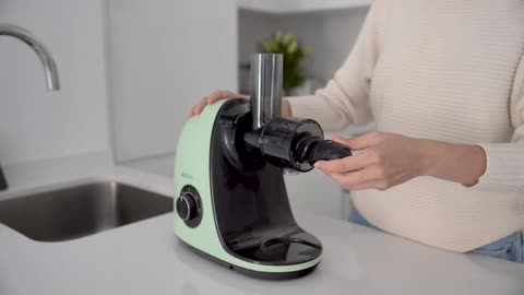 Jocuu Slow Masticating Juicer with Soft/Hard Modes Easy to Clean Quiet Motor & Reverse Function