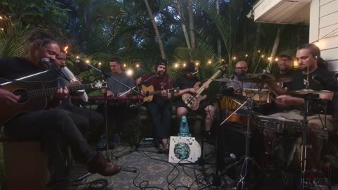 Soja-Fall Like Rain Live acoustic (sugarshacks sessions)