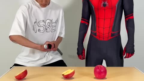 ISSEI funny video 😂😂😂 Spider-Man funny video 😂😂😂